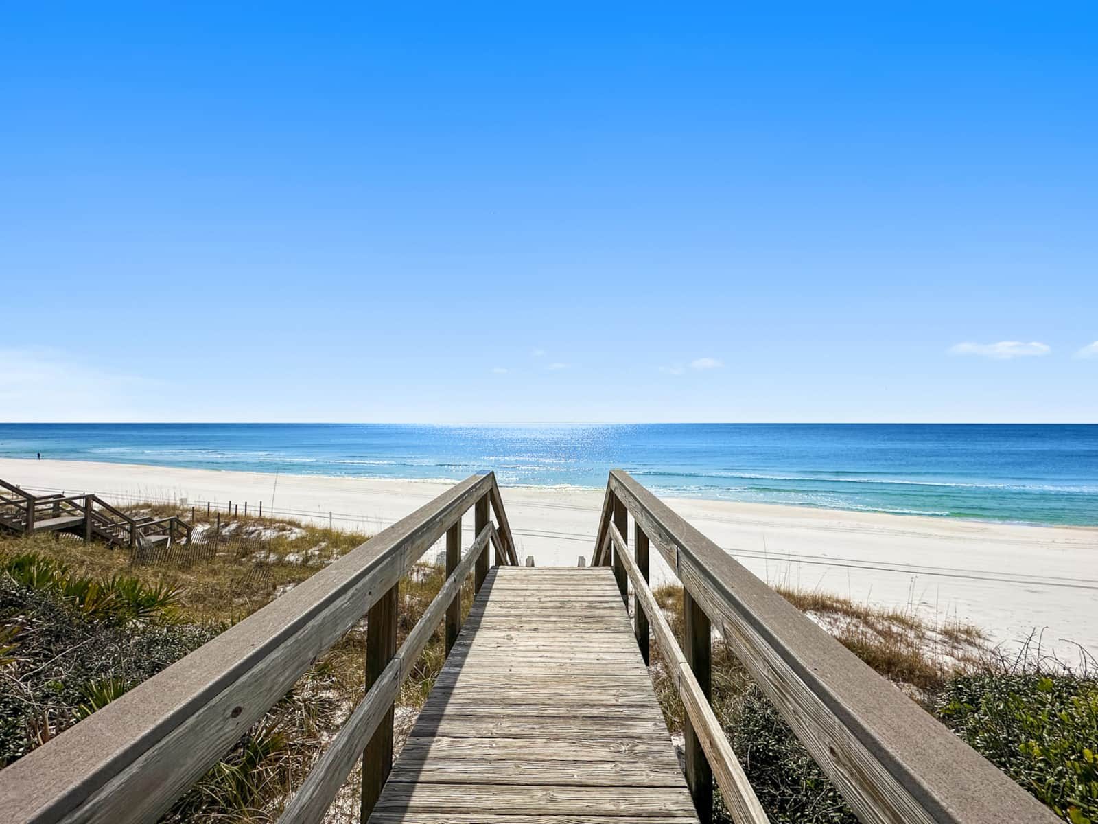 Private beach access walkover